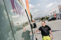 Fallrohrsanierung mit Brush Coating und transparenter Kostenübersicht